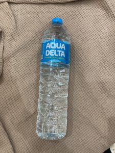 エジプトで買った水1.5L